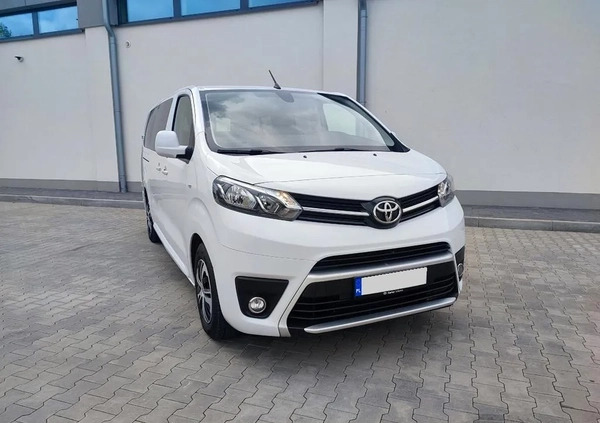 Toyota Proace Verso cena 134800 przebieg: 81000, rok produkcji 2022 z Wrocław małe 562